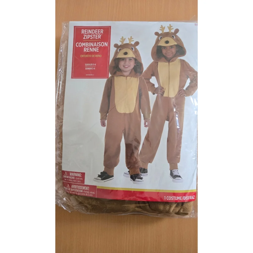 N/A reindeer zipster